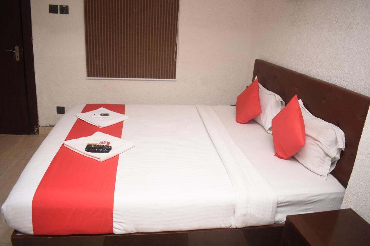 Hotel Jaypee Inn Haora Exterior photo